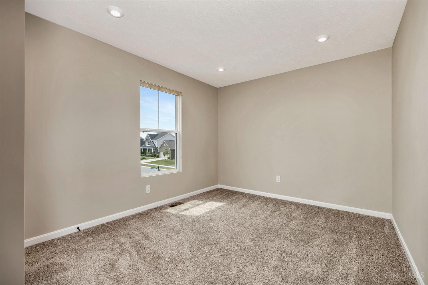 2776 Leonardo Wy
