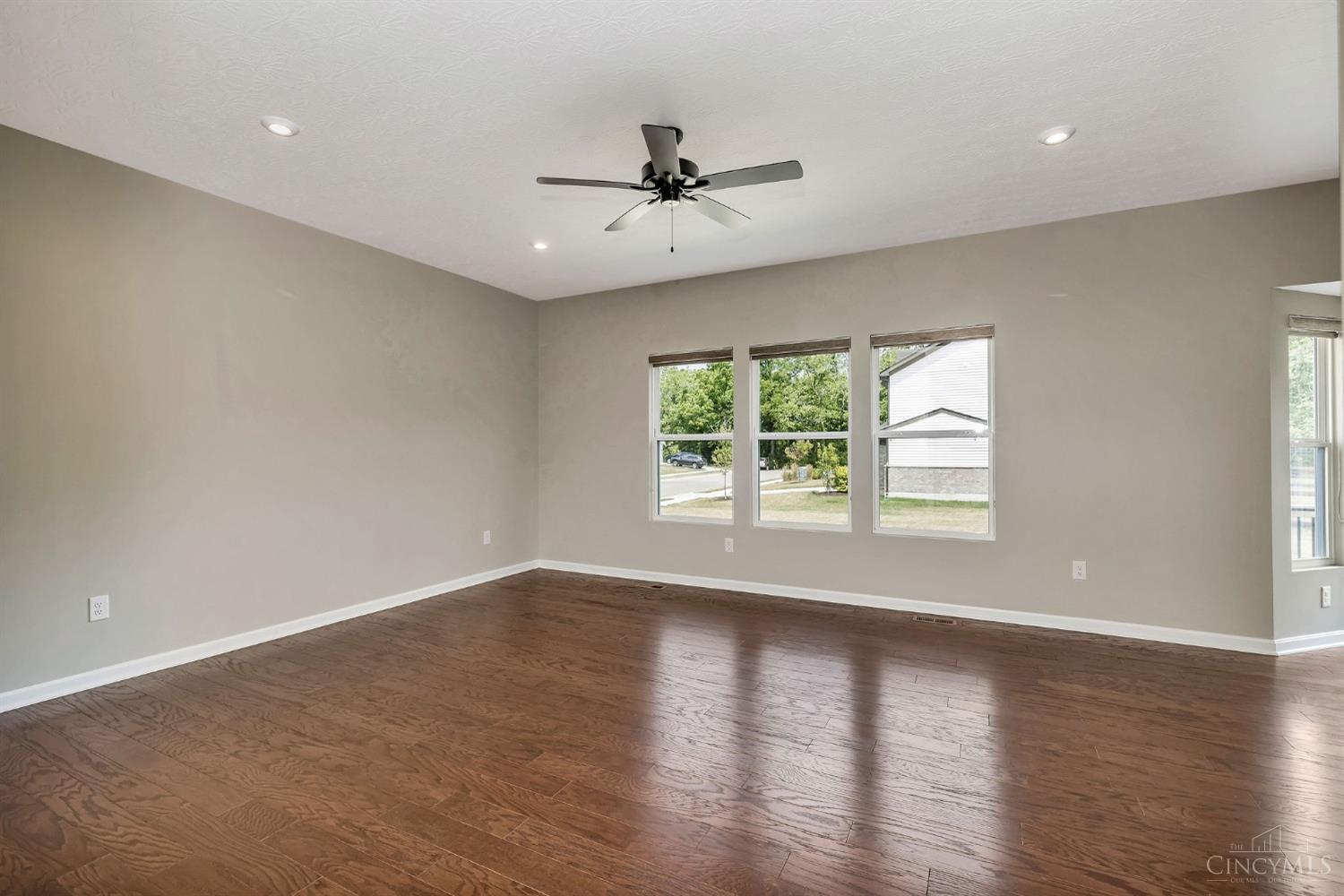 2776 Leonardo Wy