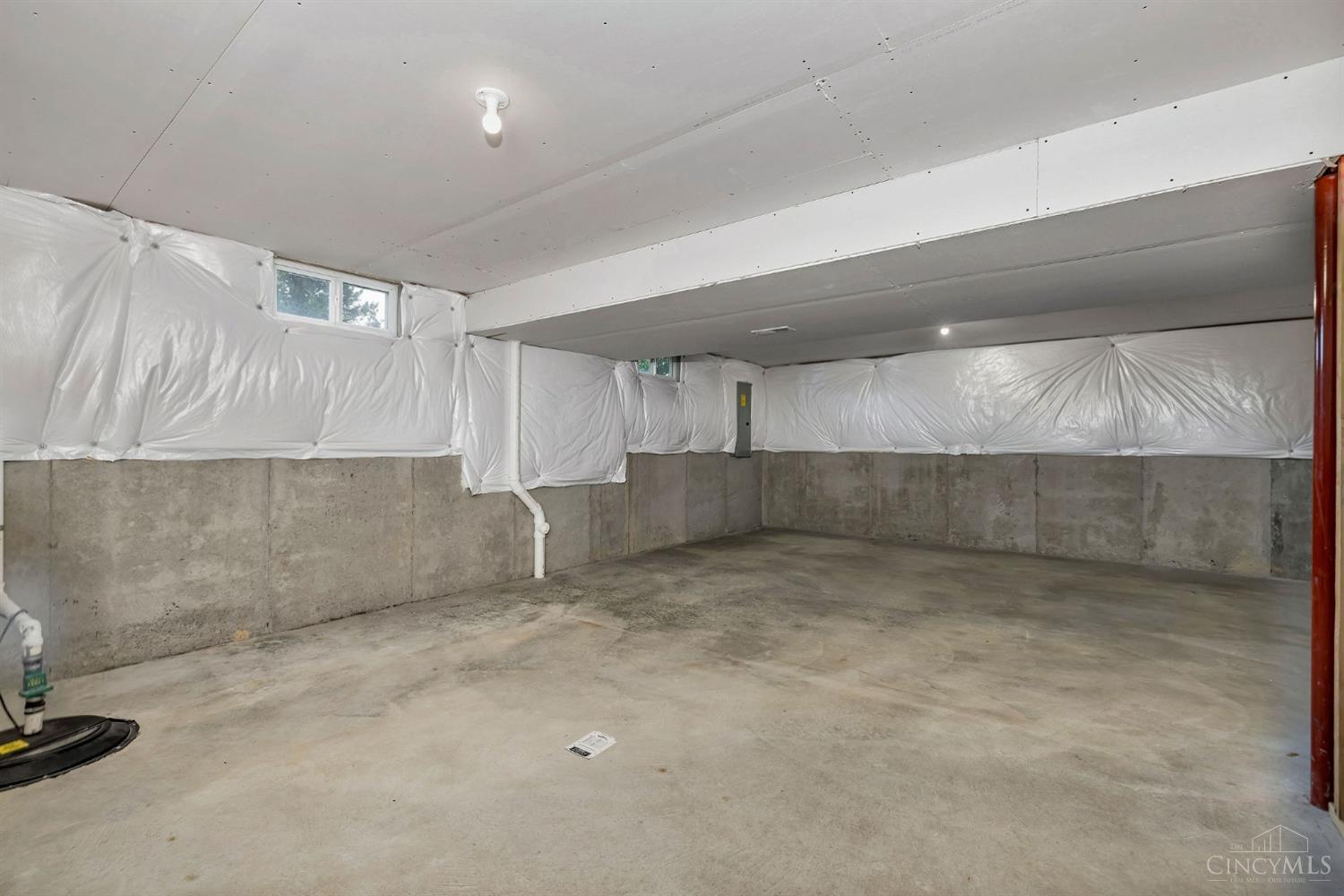 2776 Leonardo Wy