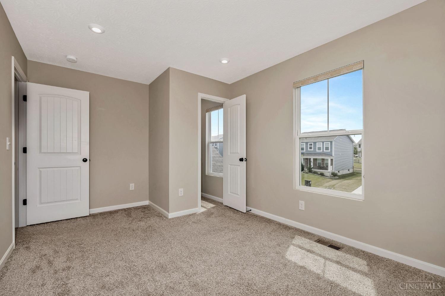 2776 Leonardo Wy