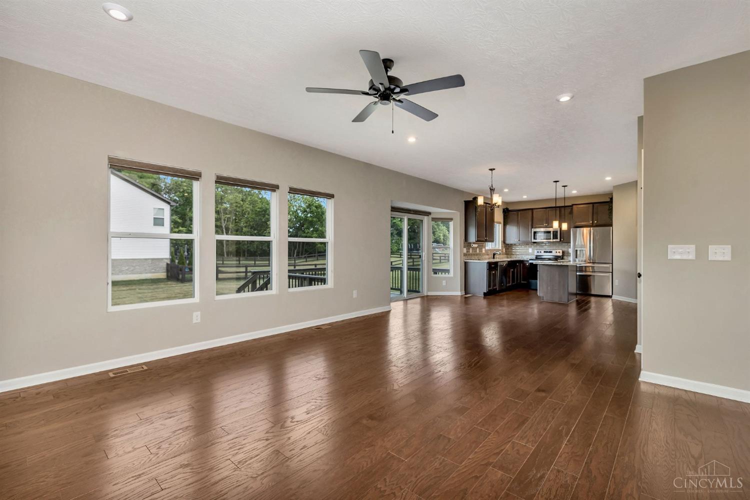 2776 Leonardo Wy