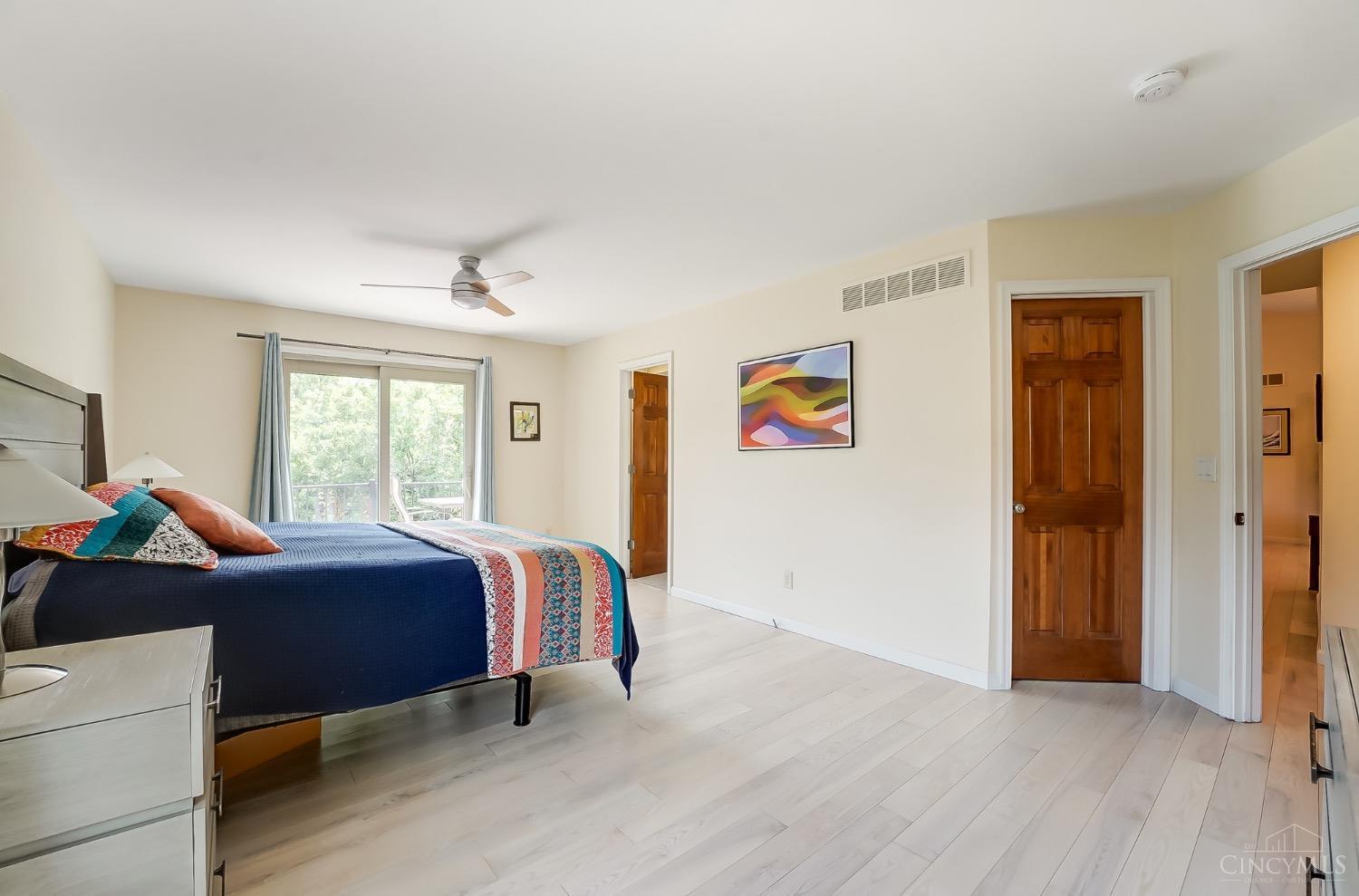 4665 Stonehaven Drive