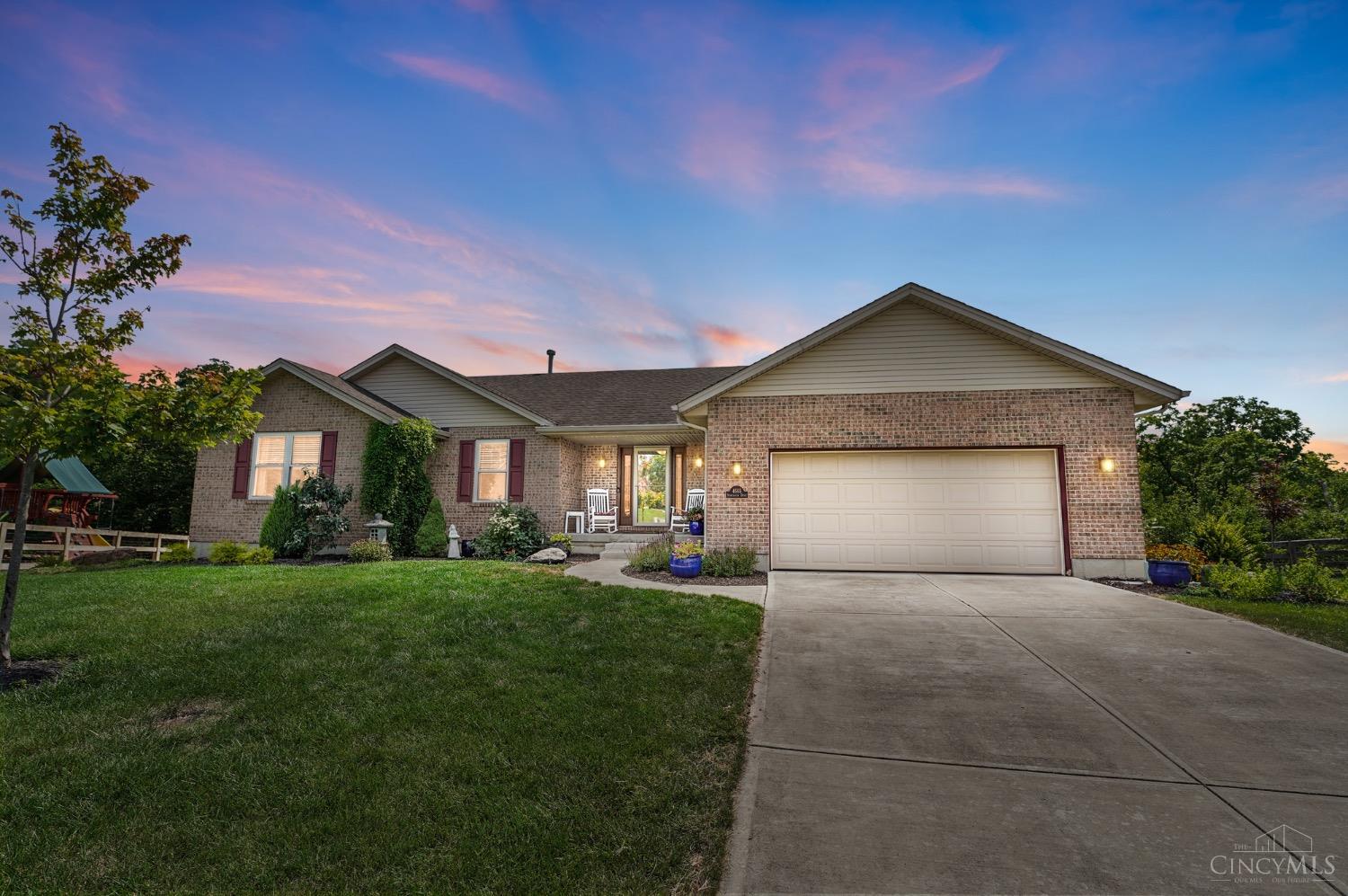 4665 Stonehaven Drive