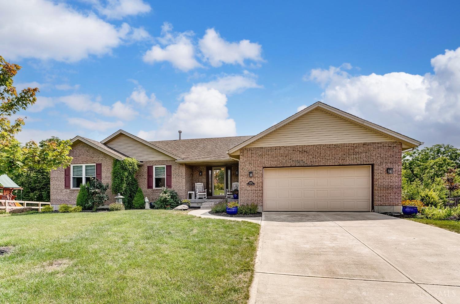 4665 Stonehaven Drive