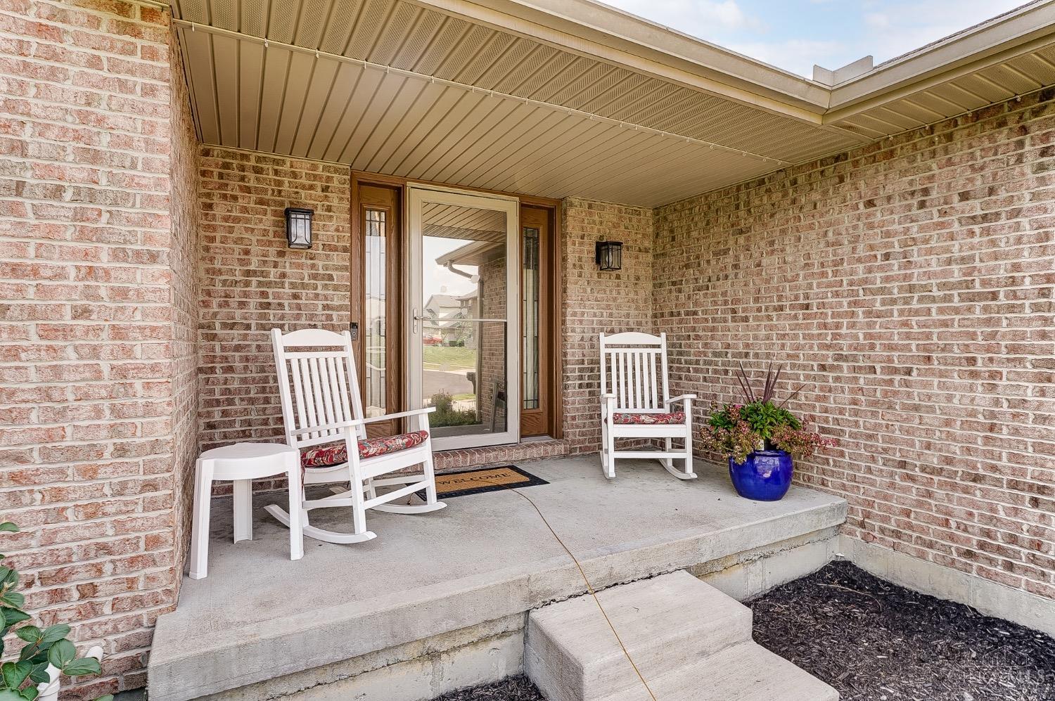 4665 Stonehaven Drive