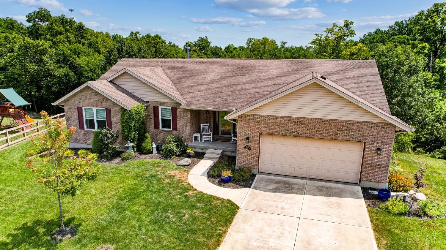 4665 Stonehaven Drive