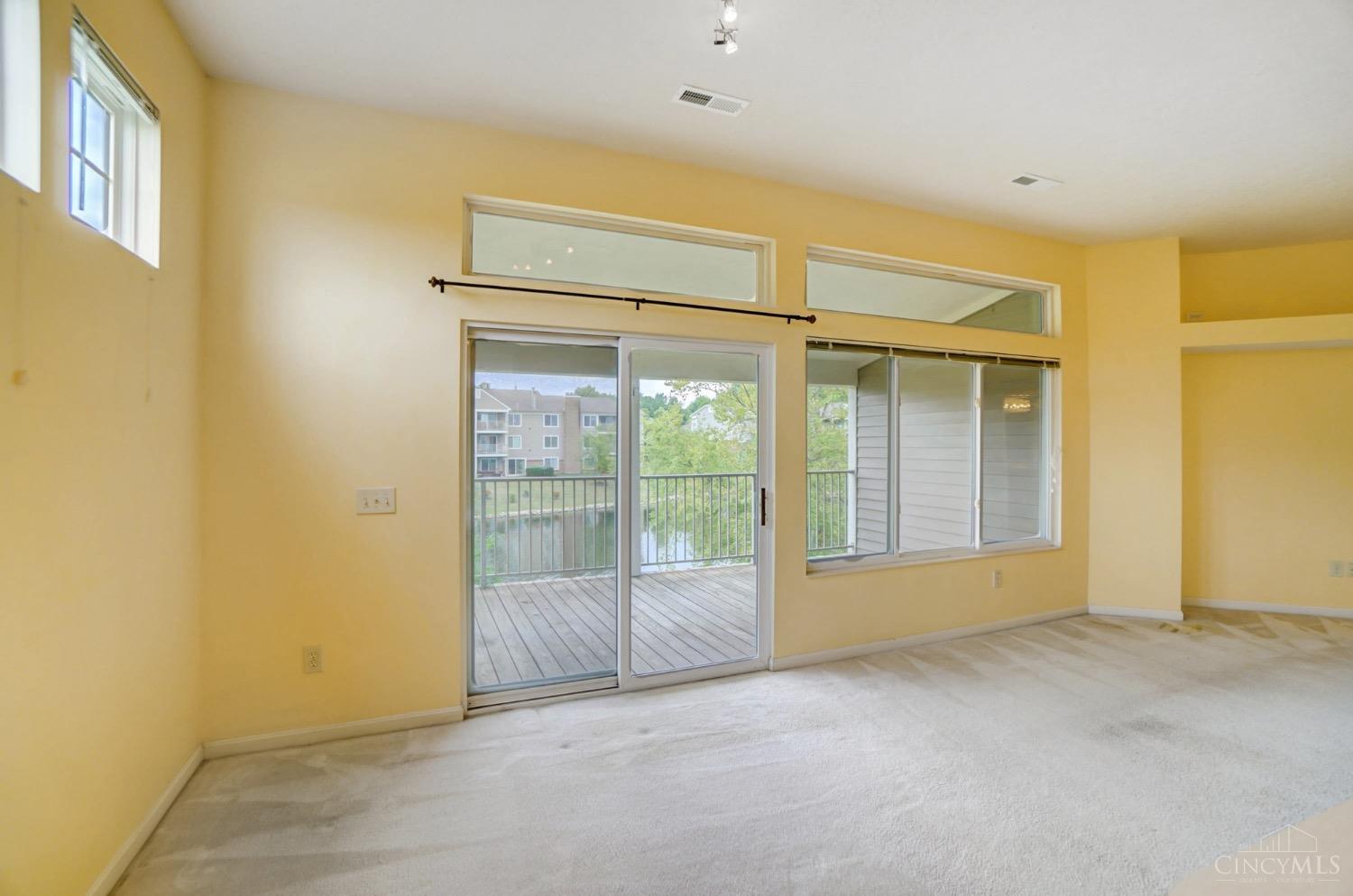 5621 Dockside Drive