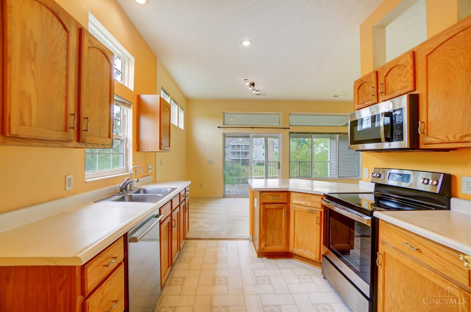 5621 Dockside Drive