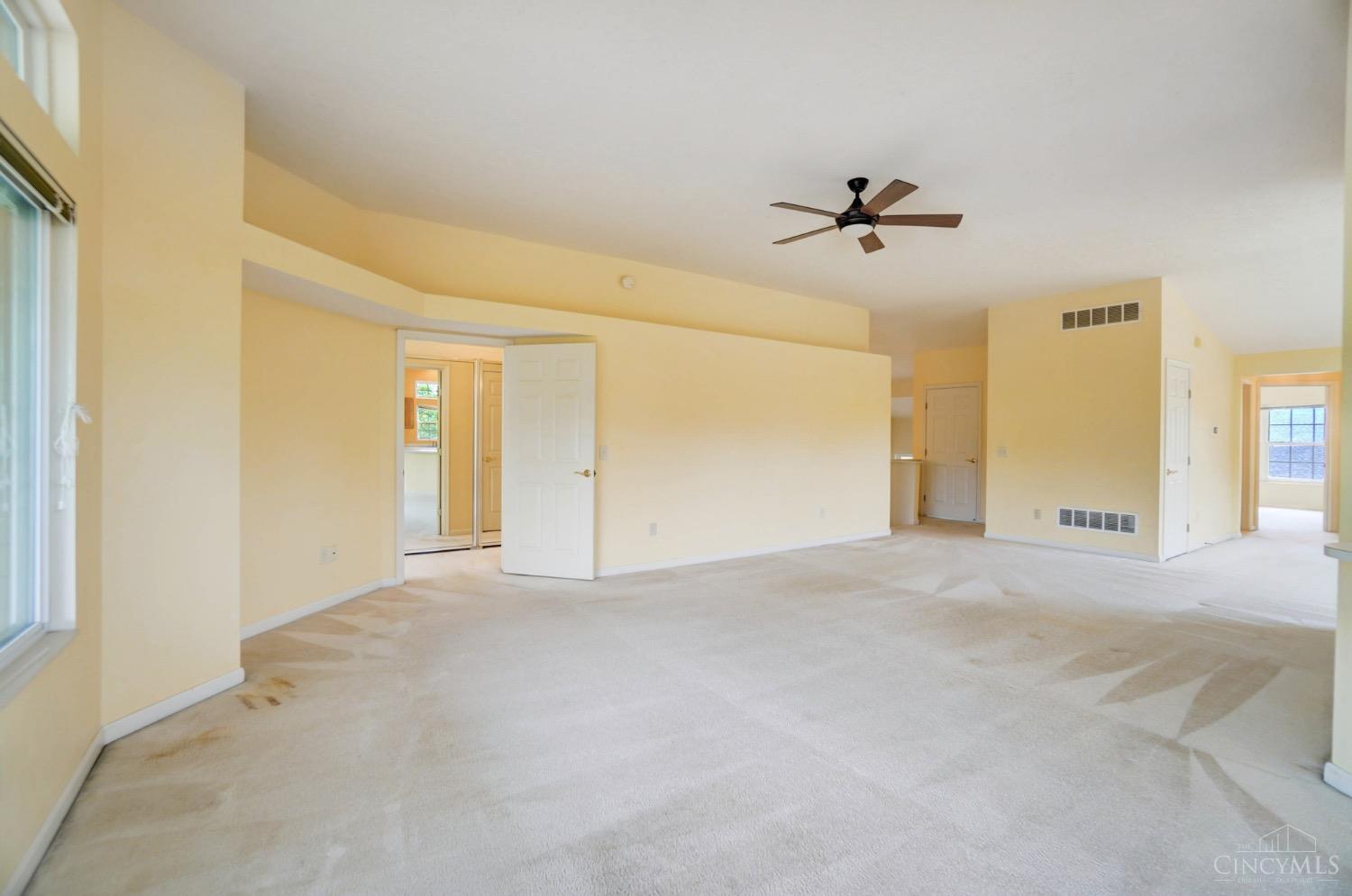 5621 Dockside Drive