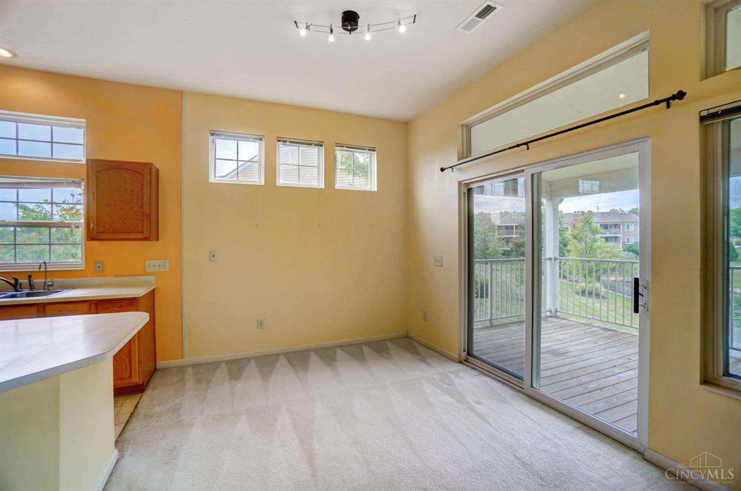 5621 Dockside Drive