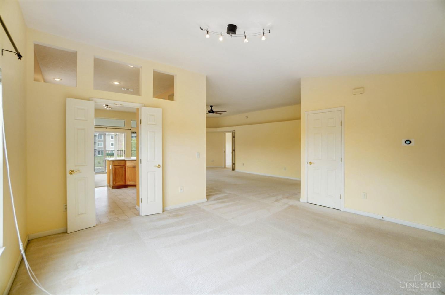 5621 Dockside Drive