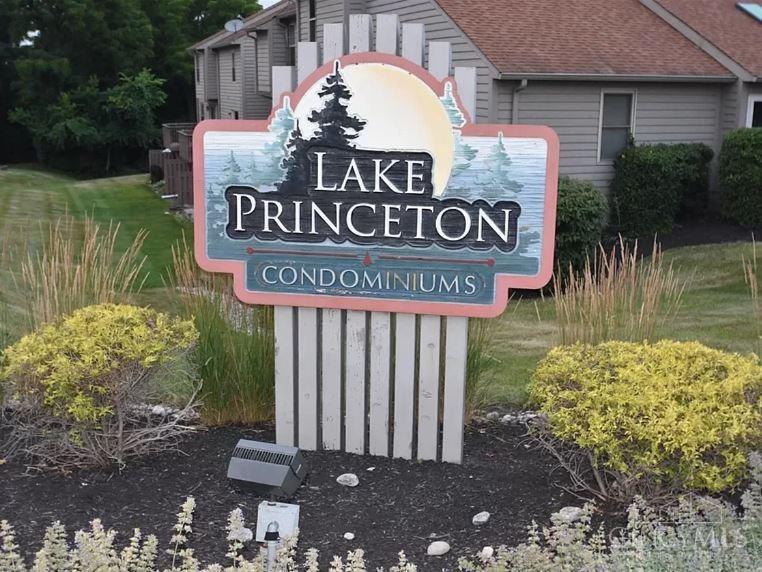 5054 Columbia Circle