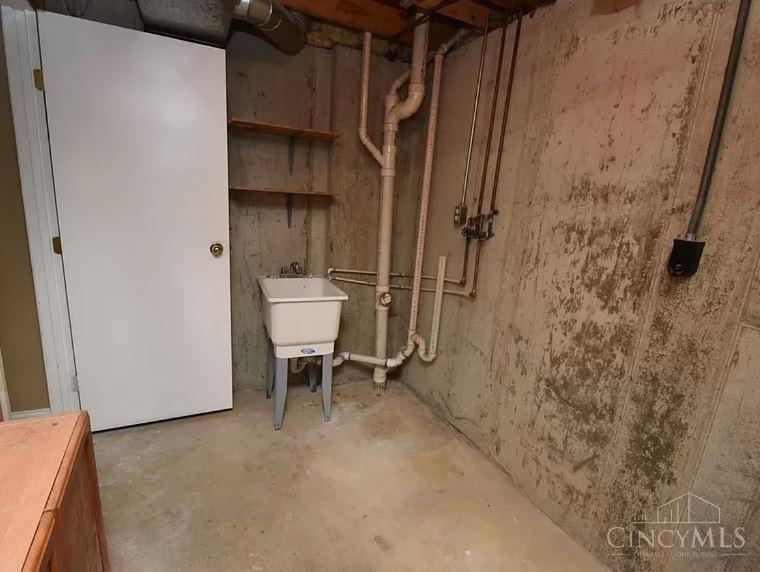 5054 Columbia Circle