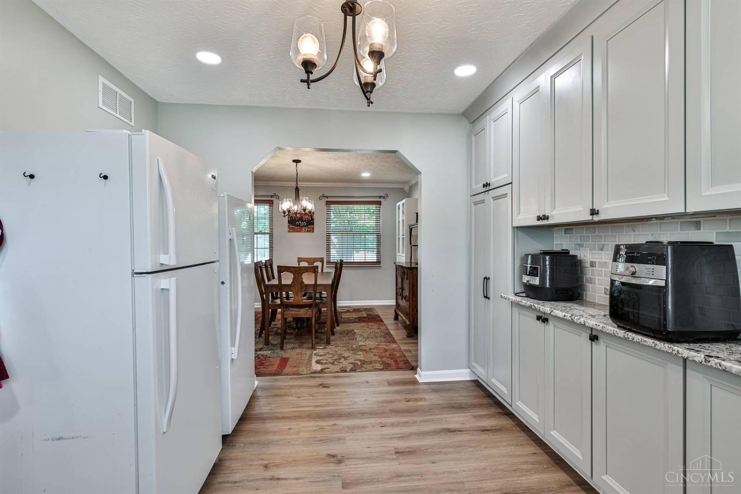 8319 Lee Court
