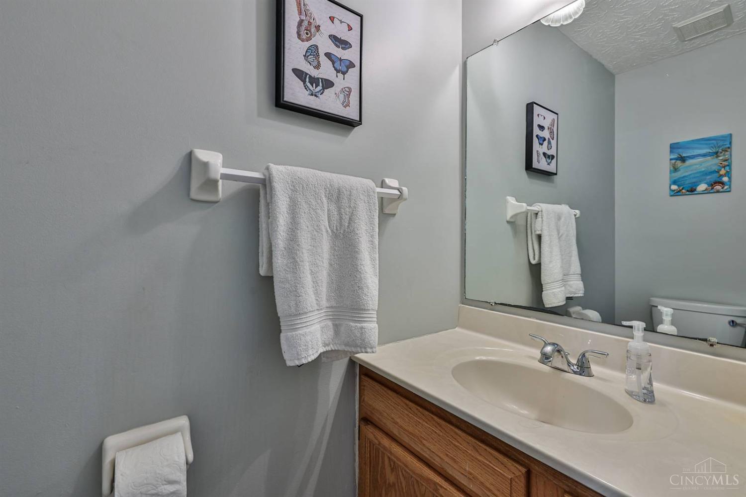 8319 Lee Court