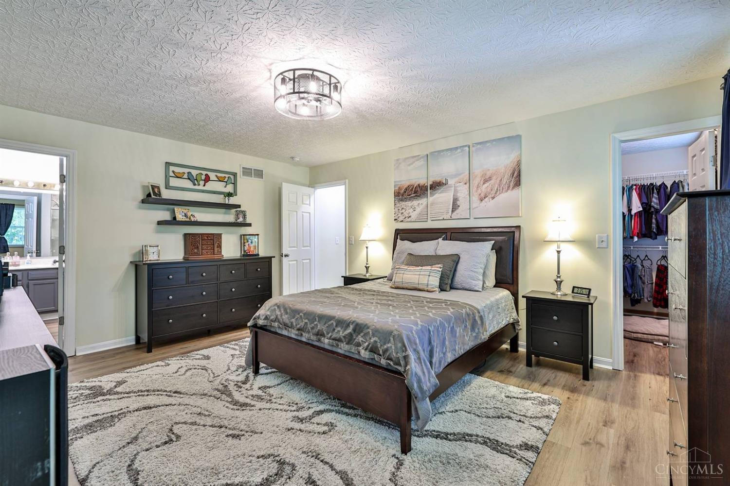 8319 Lee Court