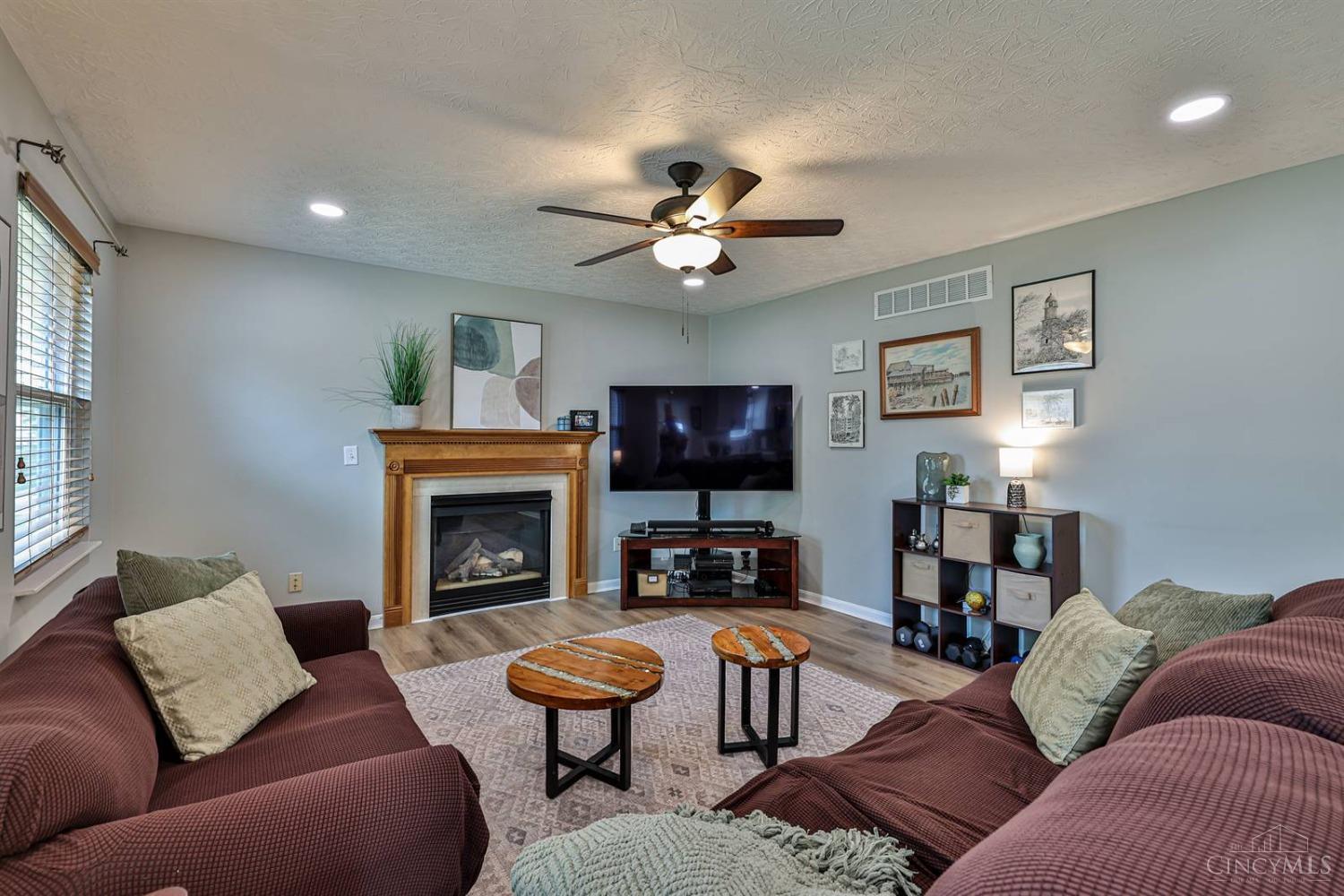 8319 Lee Court