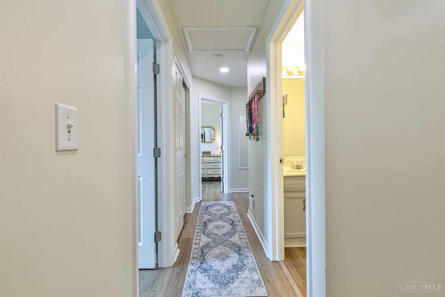 8319 Lee Court