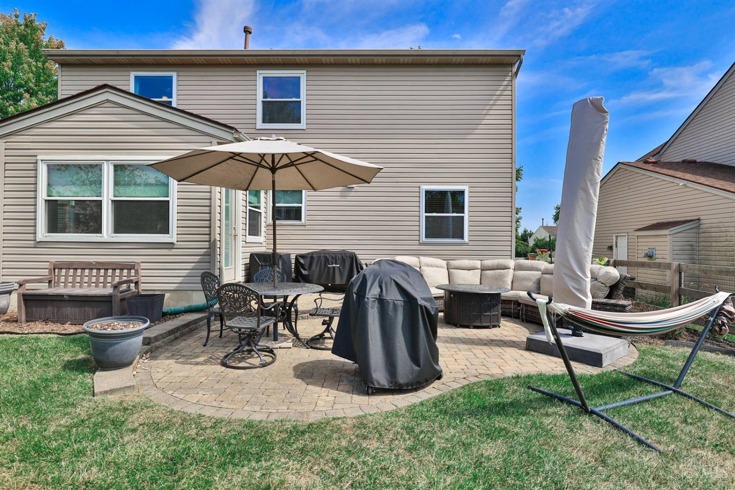8319 Lee Court
