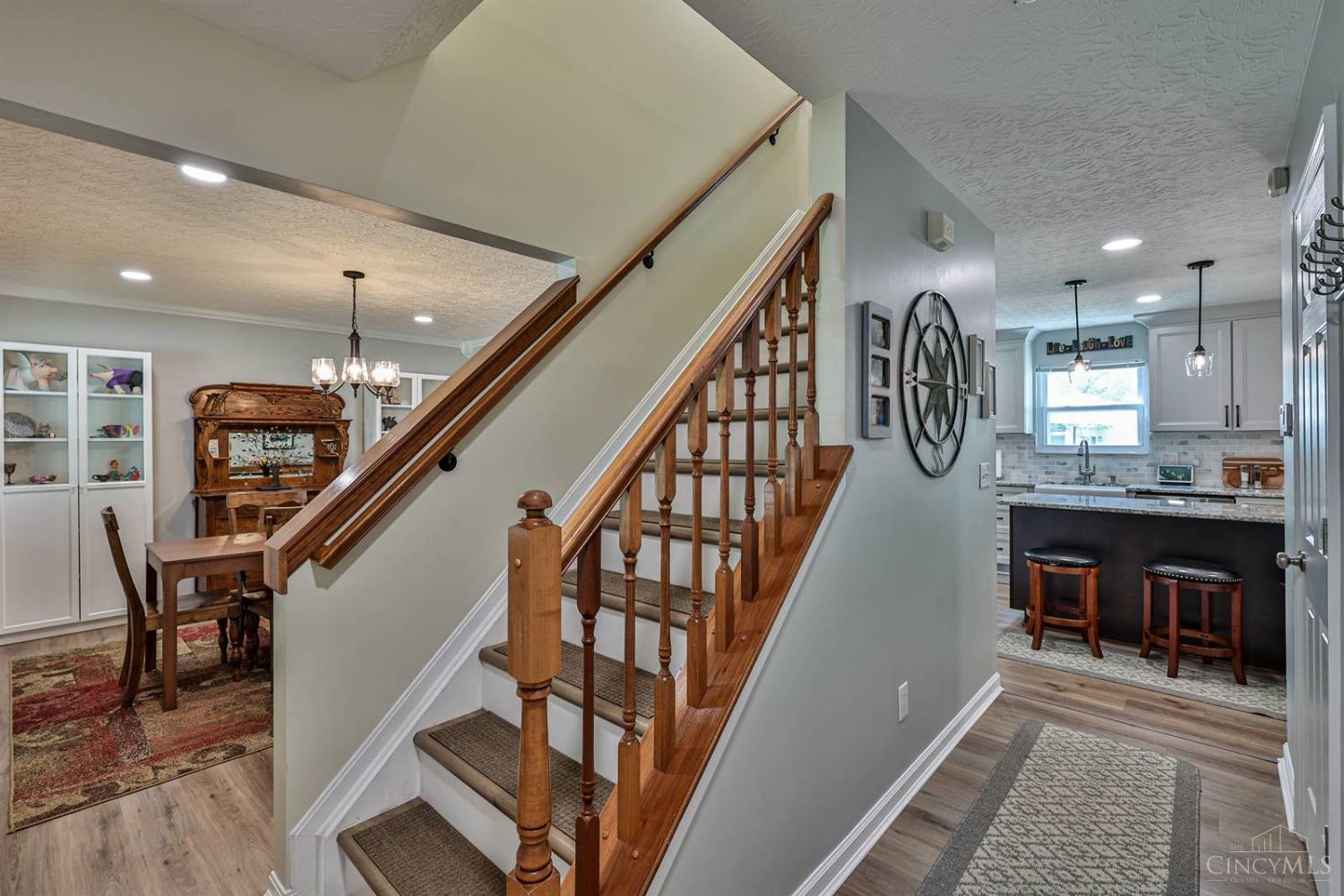 8319 Lee Court