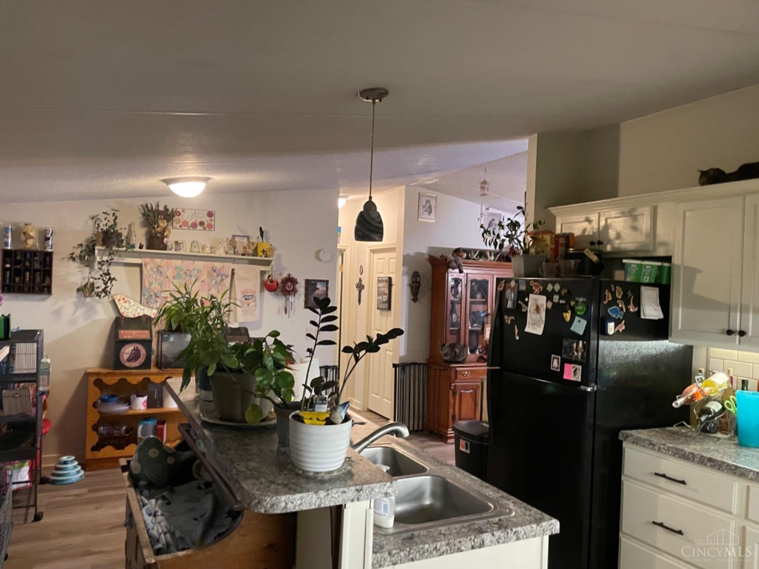 19447 Woodward Road