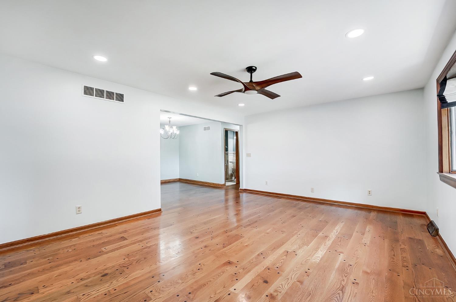 5189 Cincinnati Dayton Road