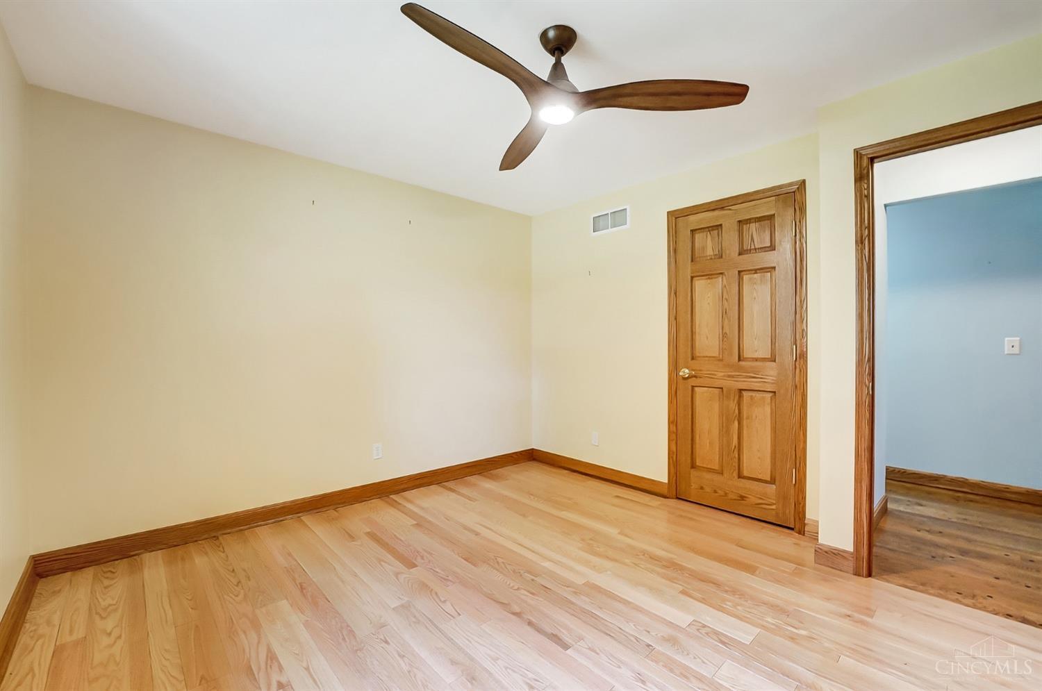 5189 Cincinnati Dayton Road