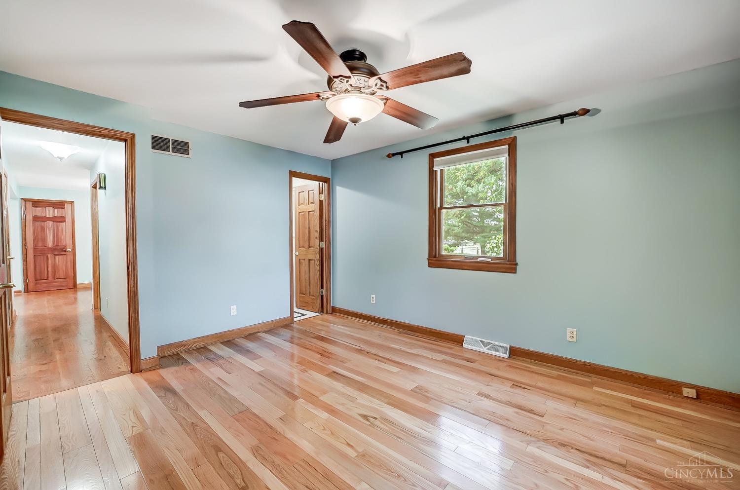 5189 Cincinnati Dayton Road