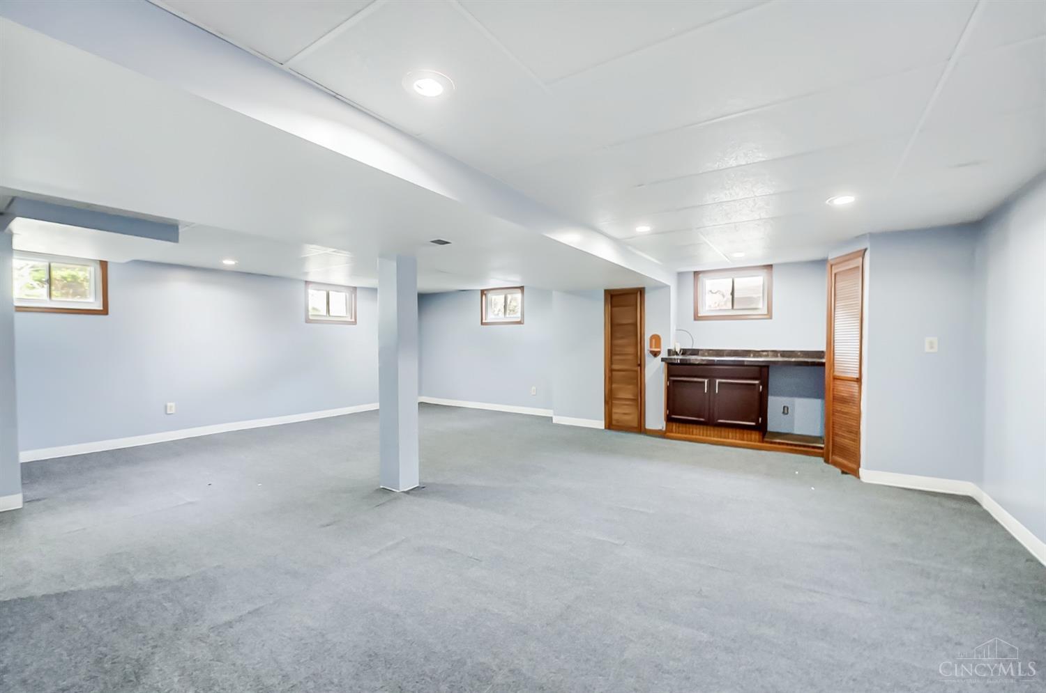 5189 Cincinnati Dayton Road