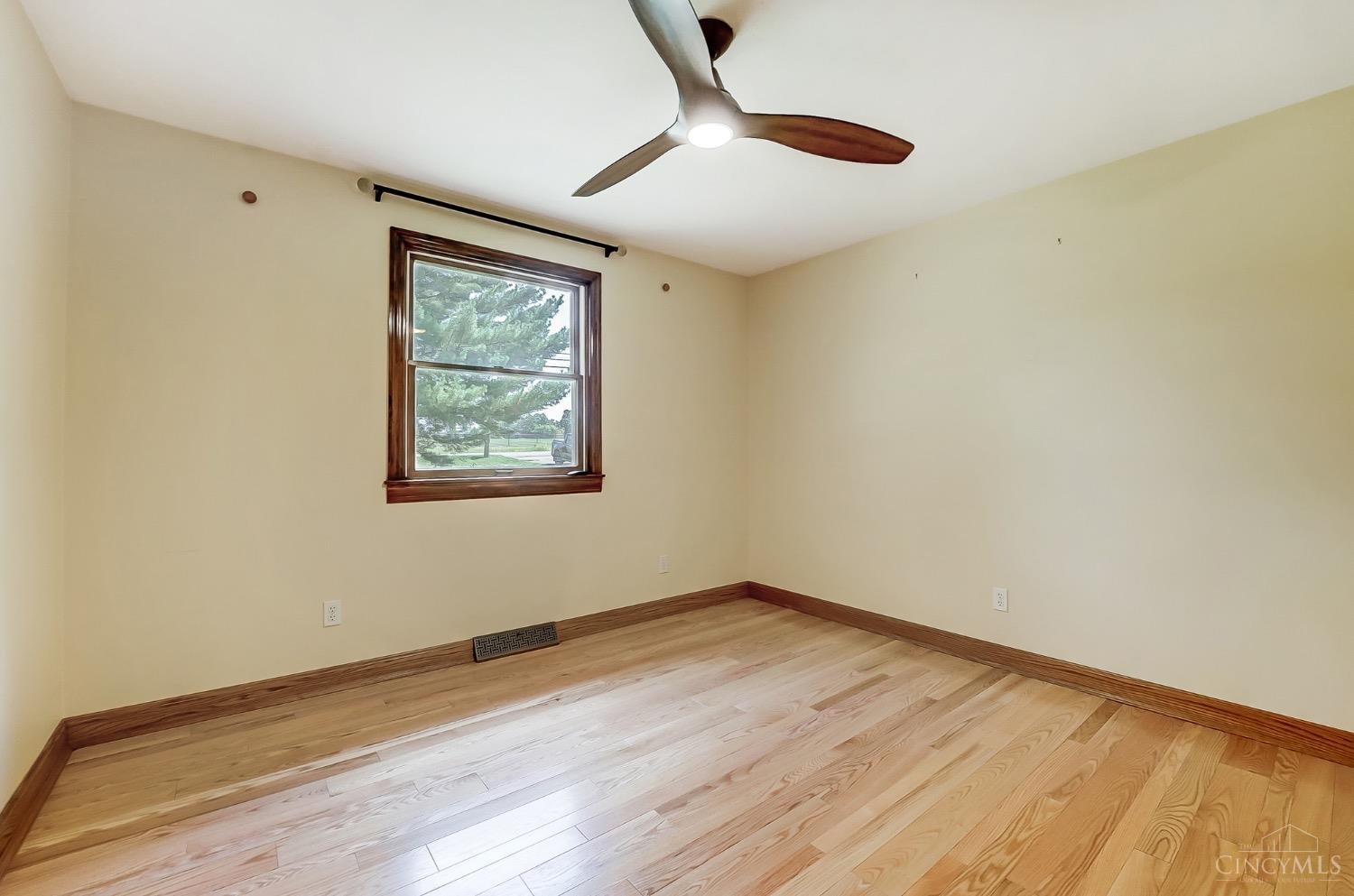 5189 Cincinnati Dayton Road