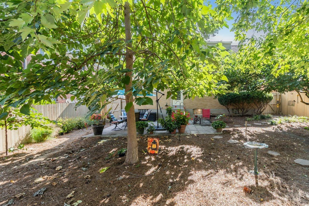 7739 Newbedford Avenue