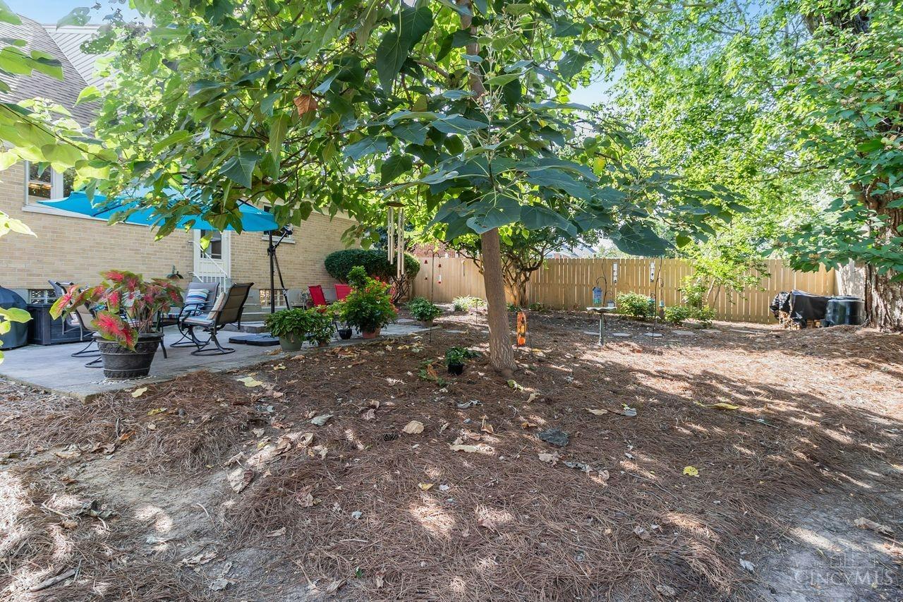 7739 Newbedford Avenue