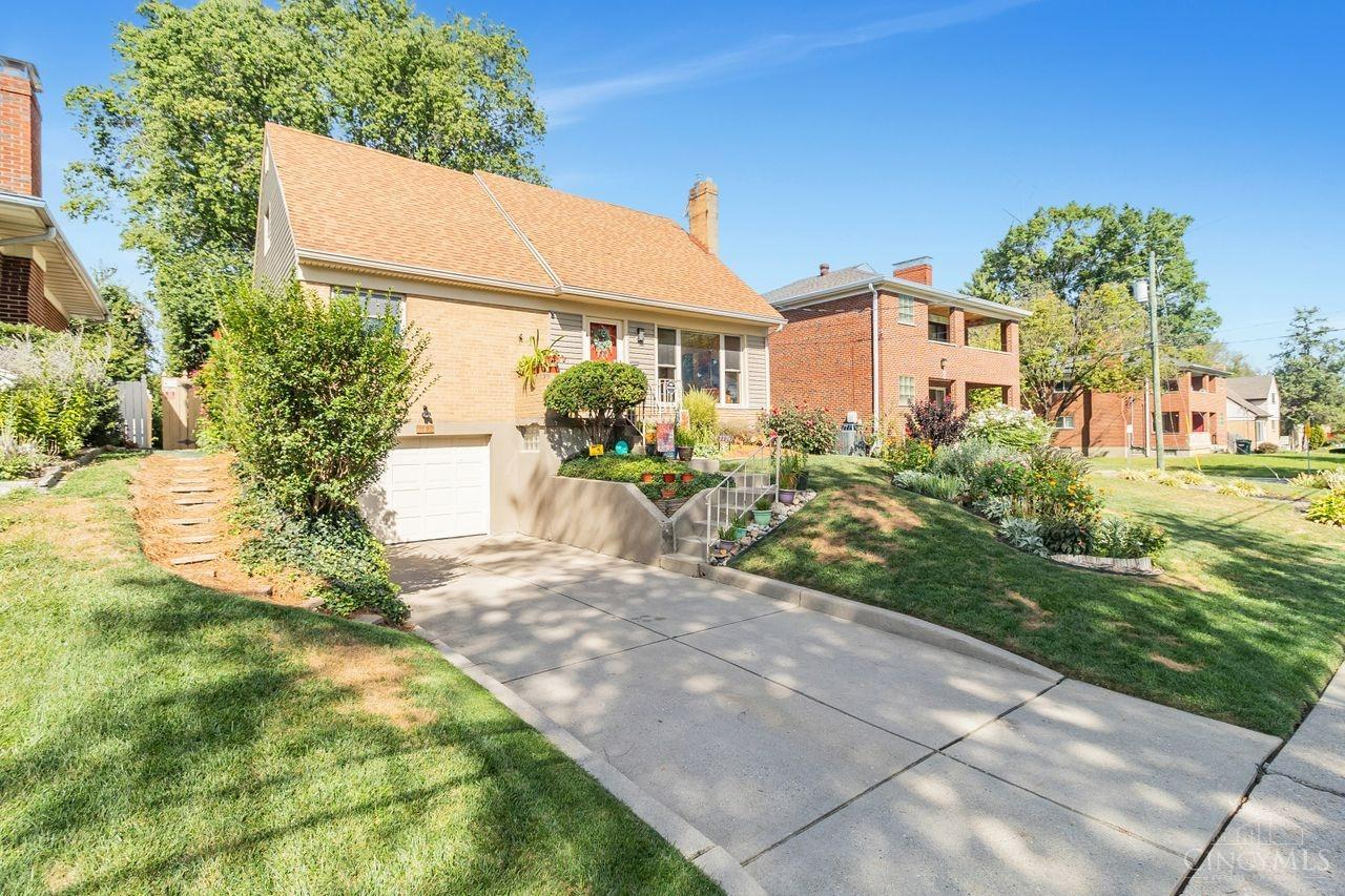 7739 Newbedford Avenue