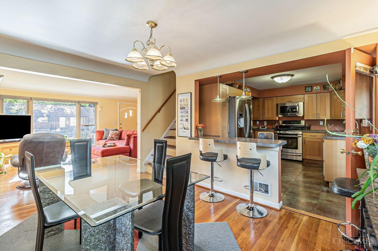 7739 Newbedford Avenue