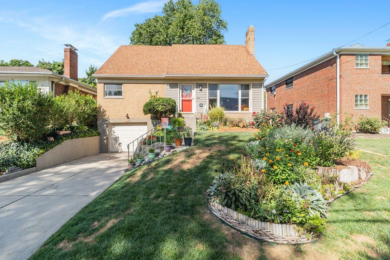 7739 Newbedford Avenue