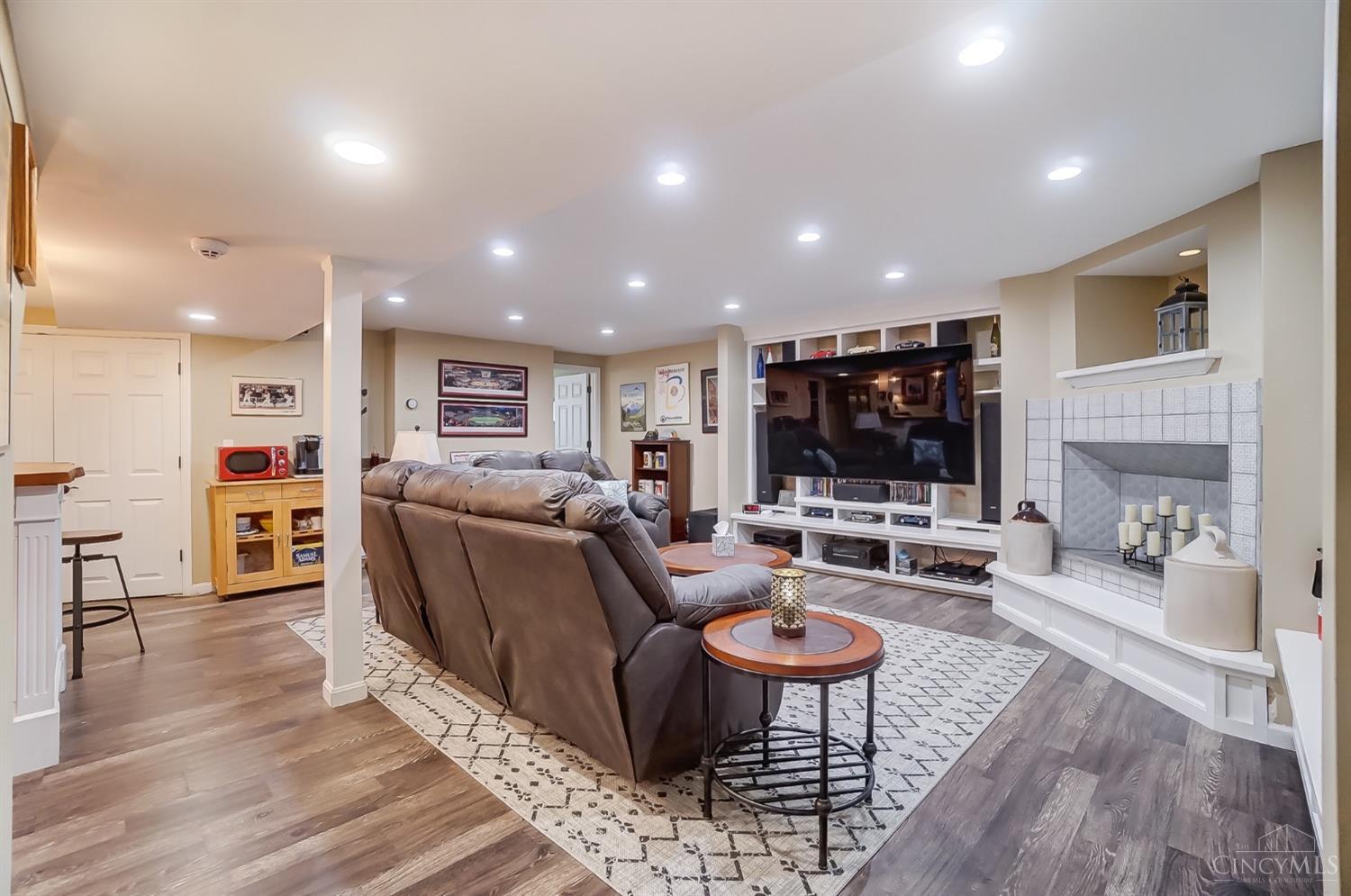 470 Gregorian Drive
