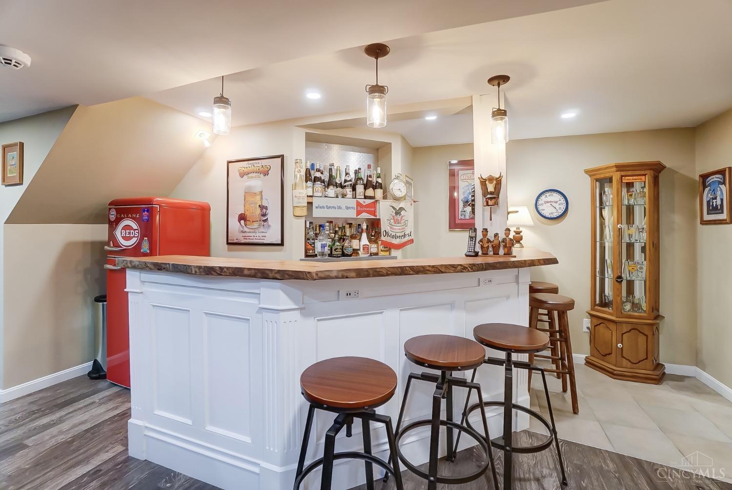 470 Gregorian Drive