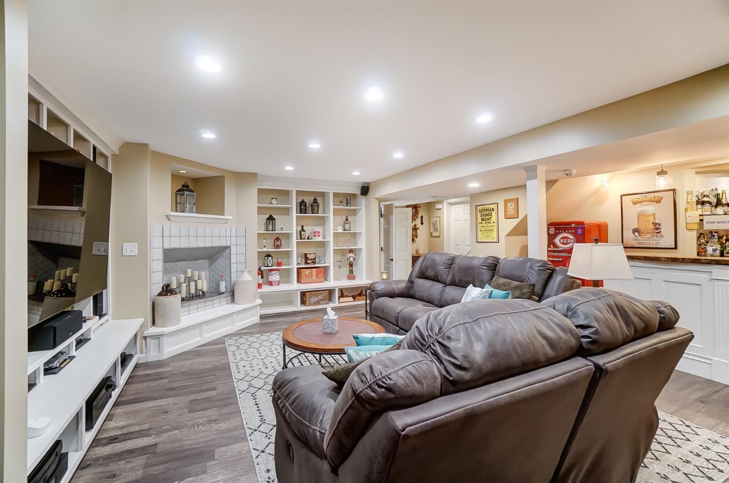 470 Gregorian Drive