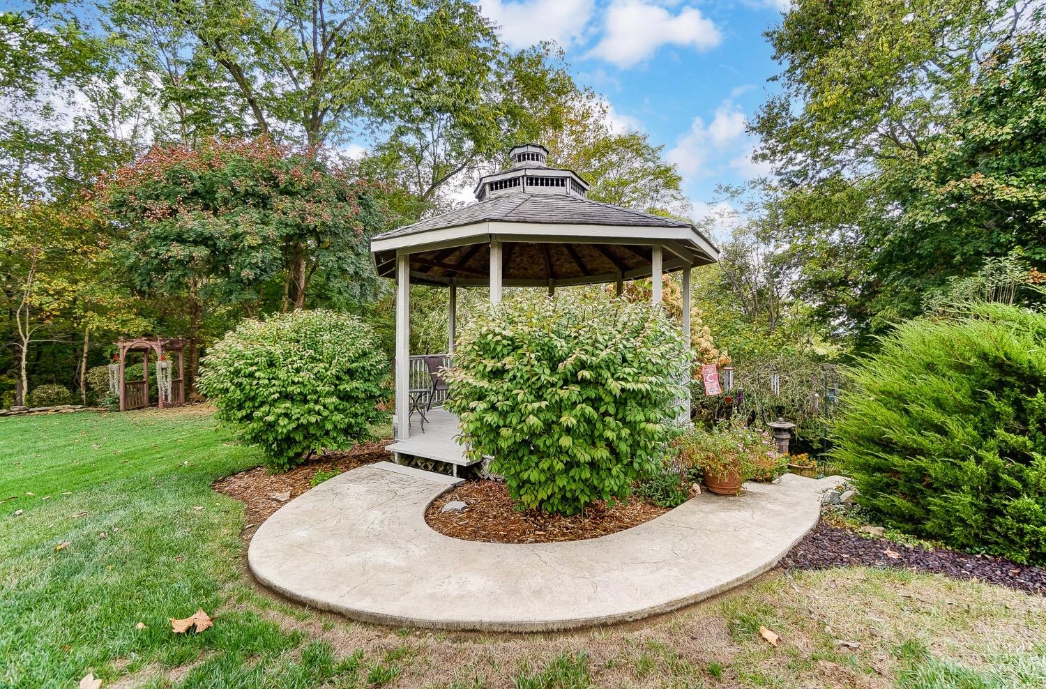 470 Gregorian Drive