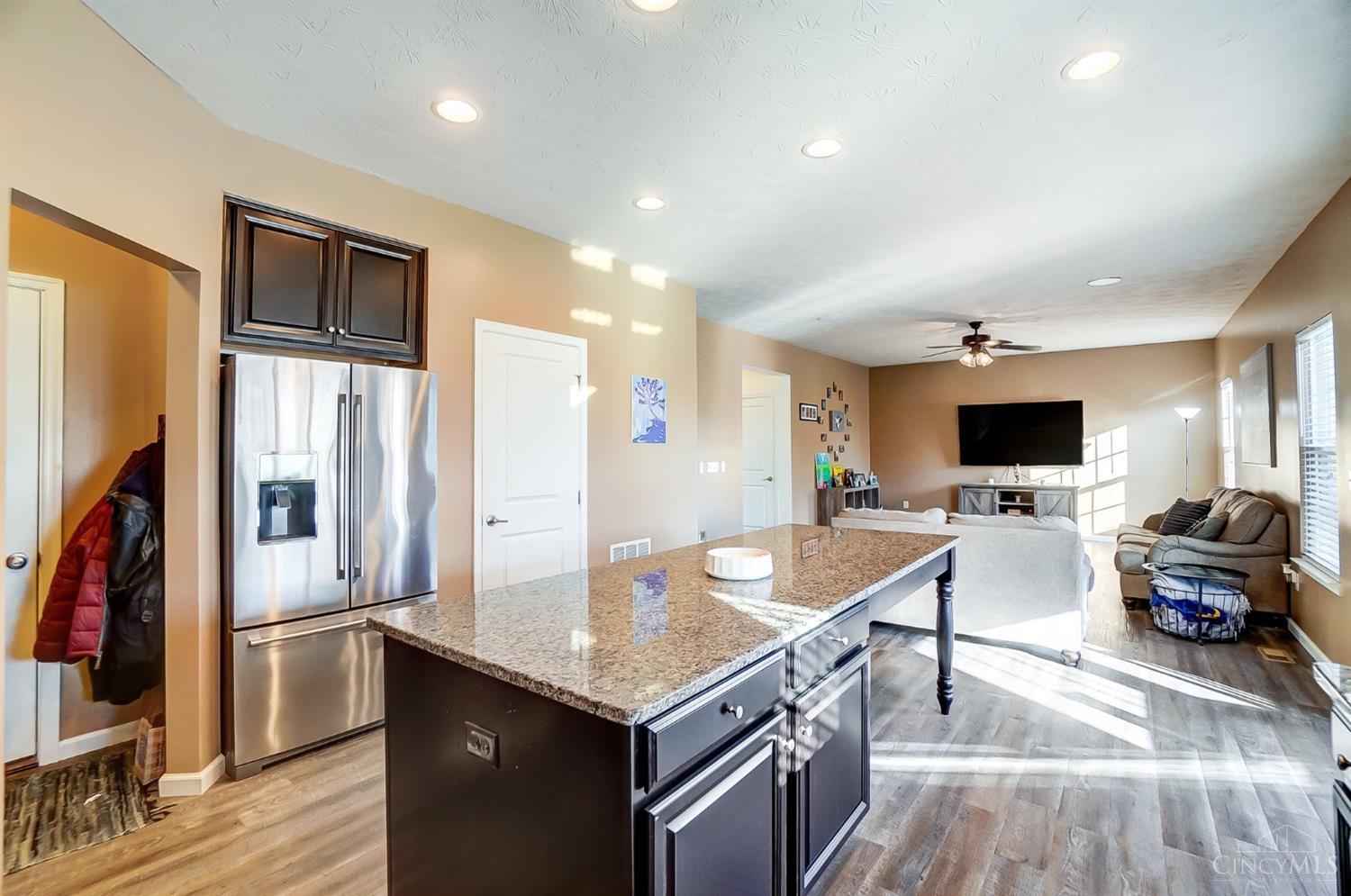 4572 Kibbey Lane