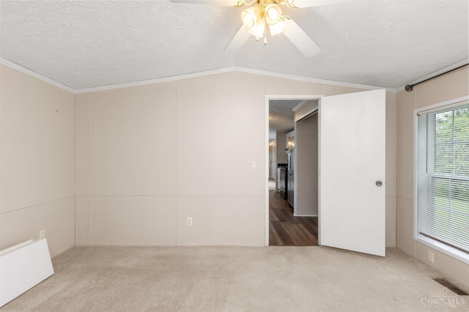 8223 St Rt 505