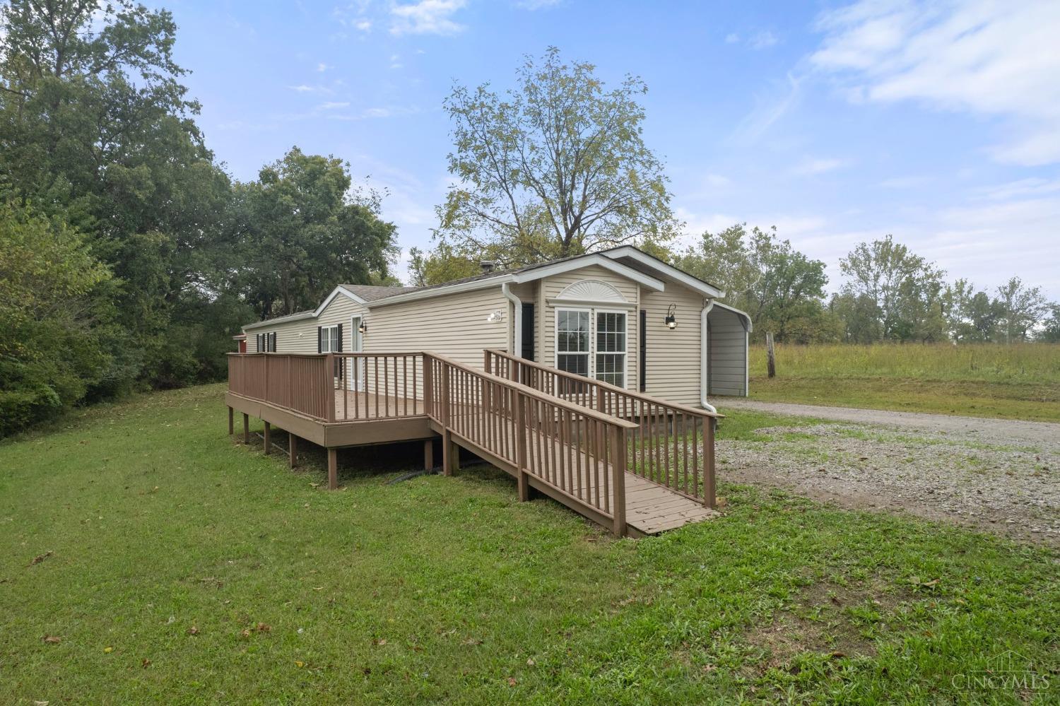8223 St Rt 505
