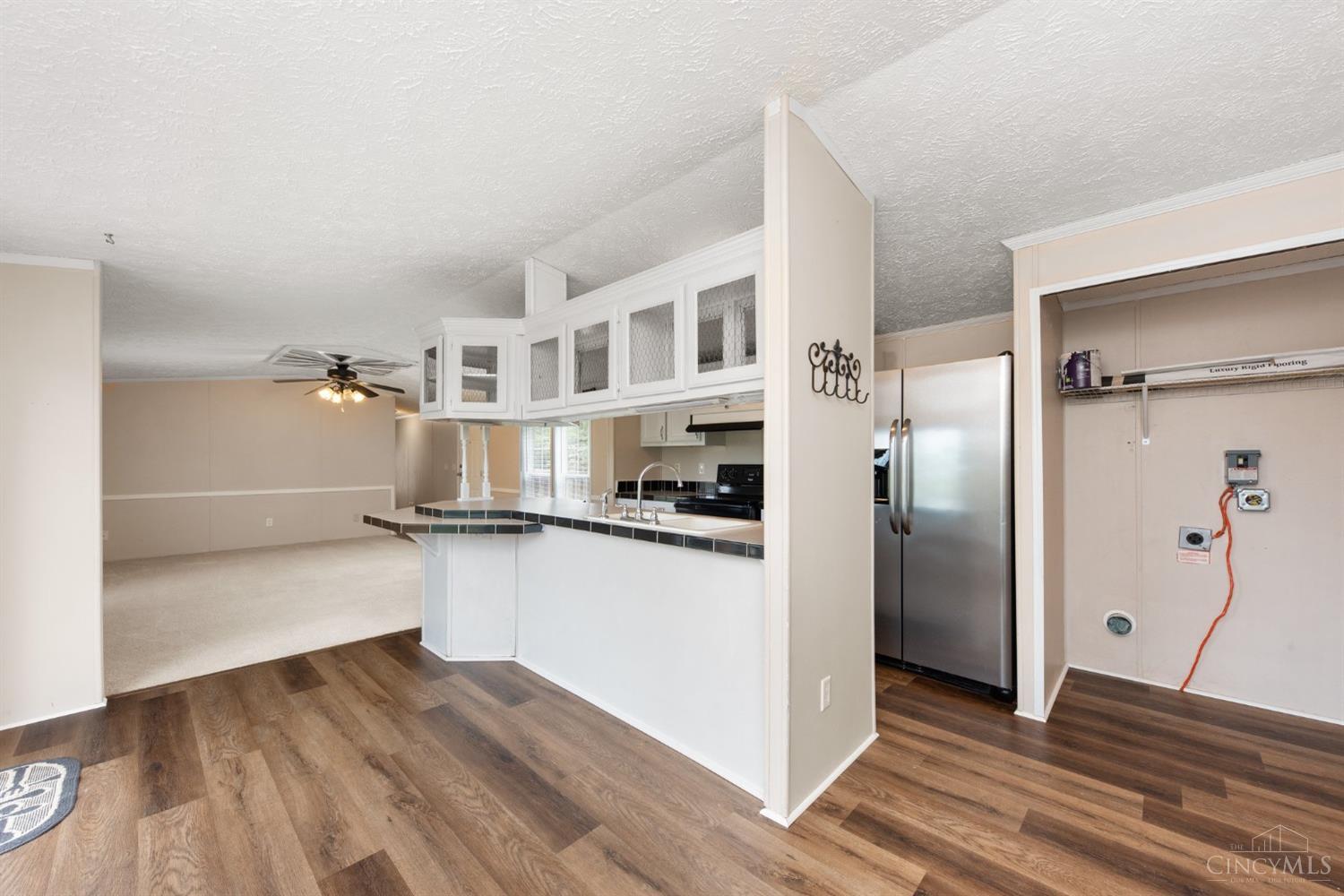 8223 St Rt 505