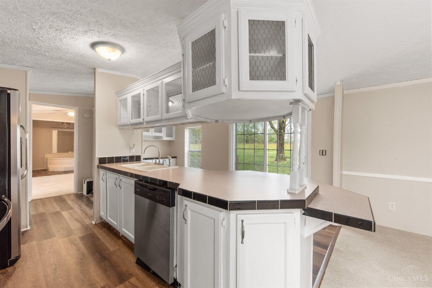 8223 St Rt 505