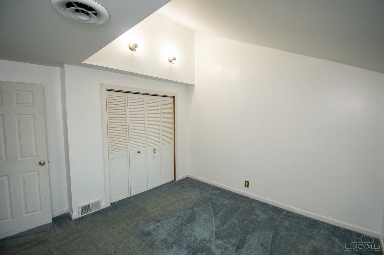 2200 OReilly Road