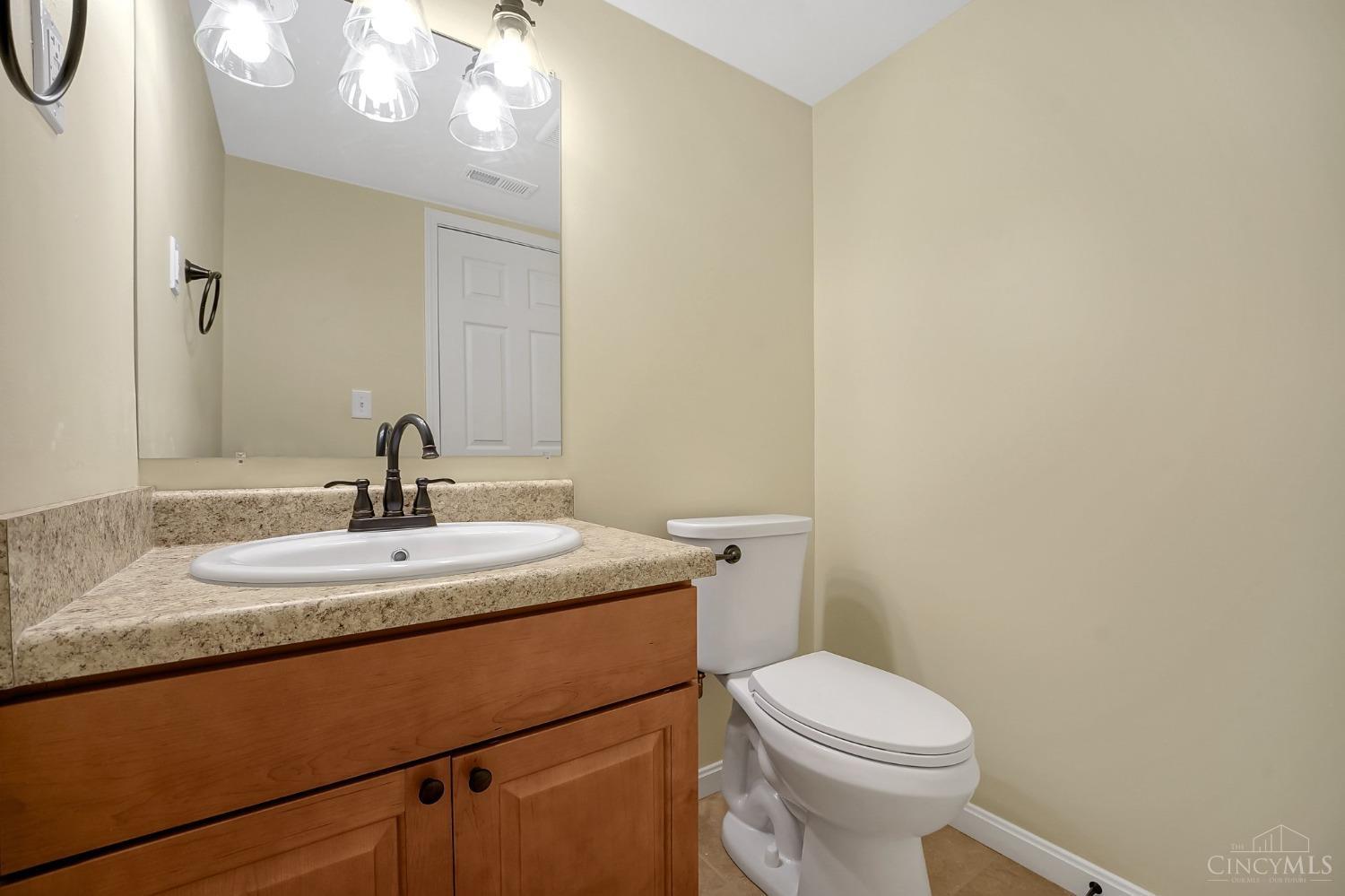 1605 W Augusta Boulevard 177