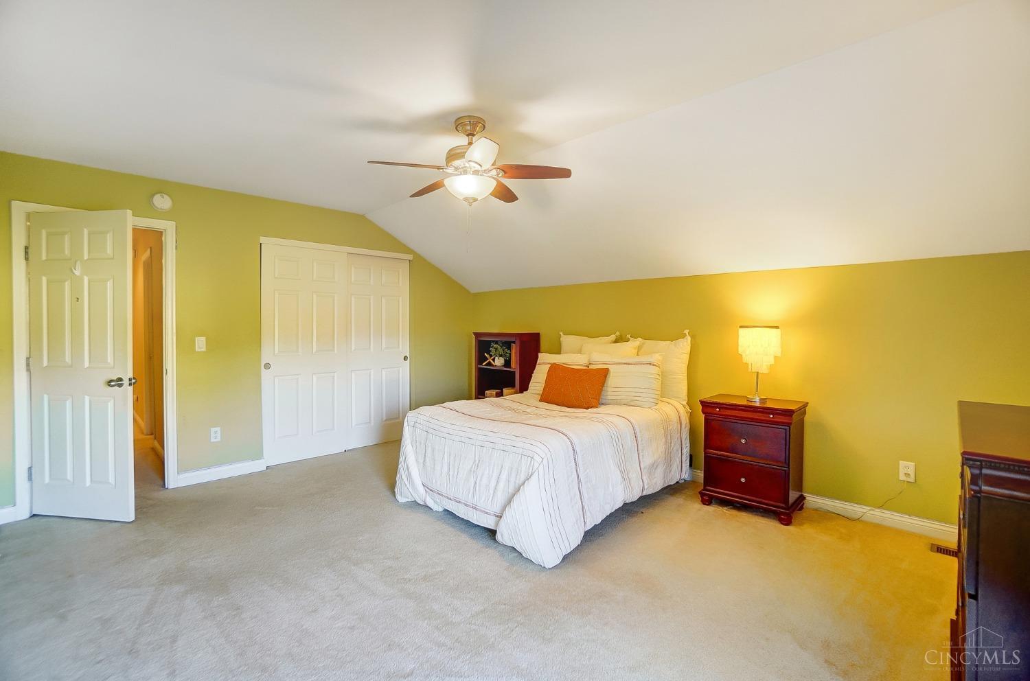 4696 Oakland Court