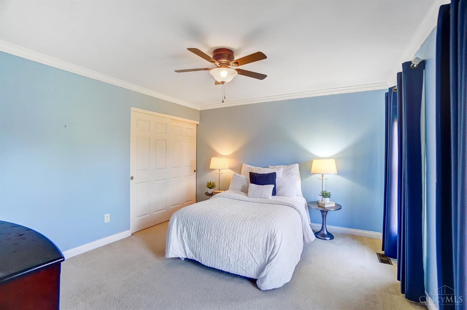 4696 Oakland Court