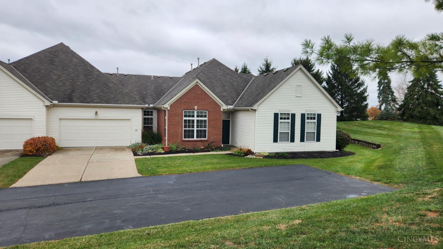 3969 Sandtrap Circle