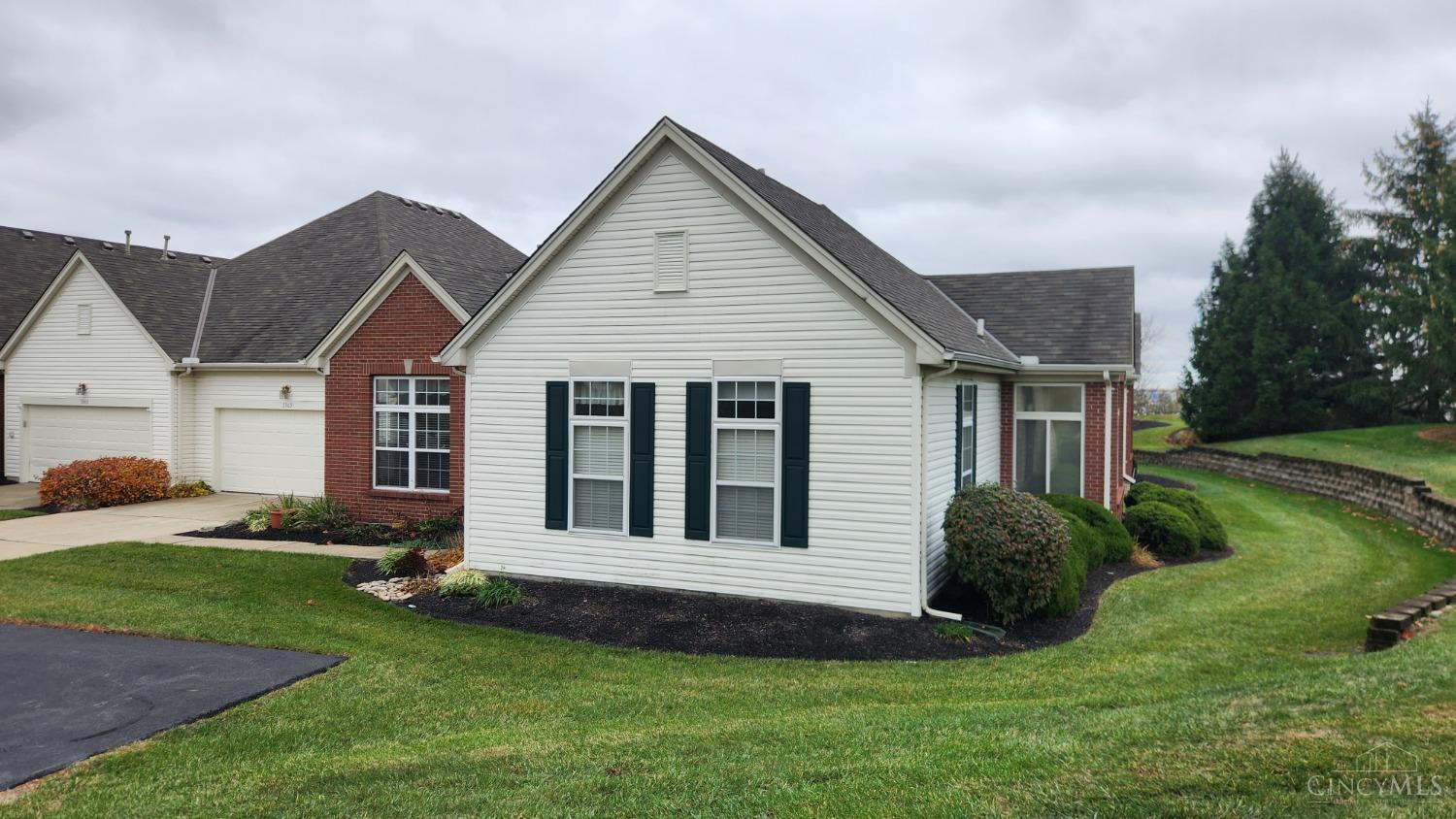 3969 Sandtrap Circle